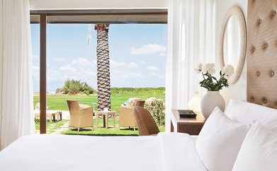 https://ohmydream.club/storage/media/uploads/Grecotel Amirandes/rooms/Premium_Bung/prev/63d1223b14e42.jpg
